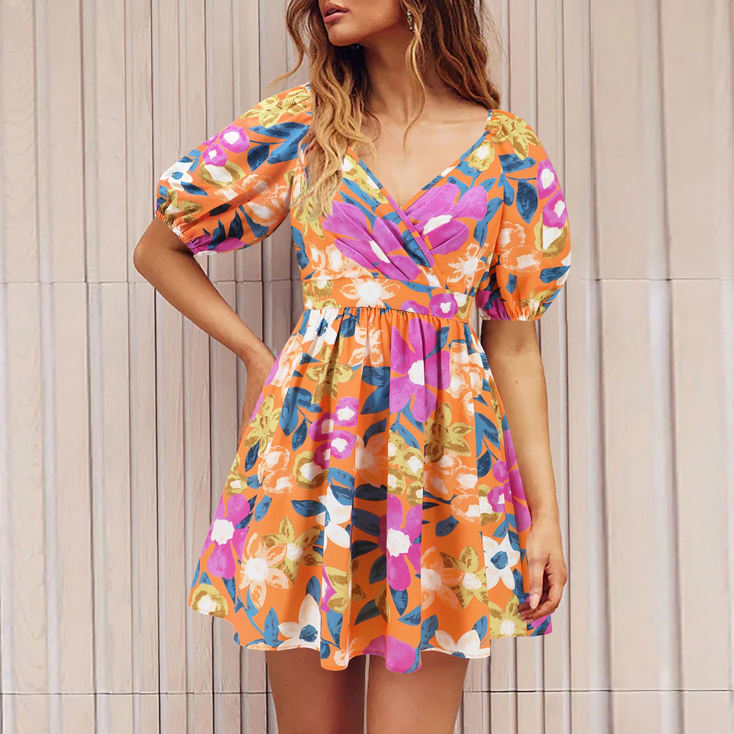 Vestido de Verão Decote em V